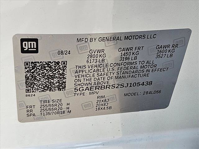 Used 2025 Buick Enclave Sport Touring image 18