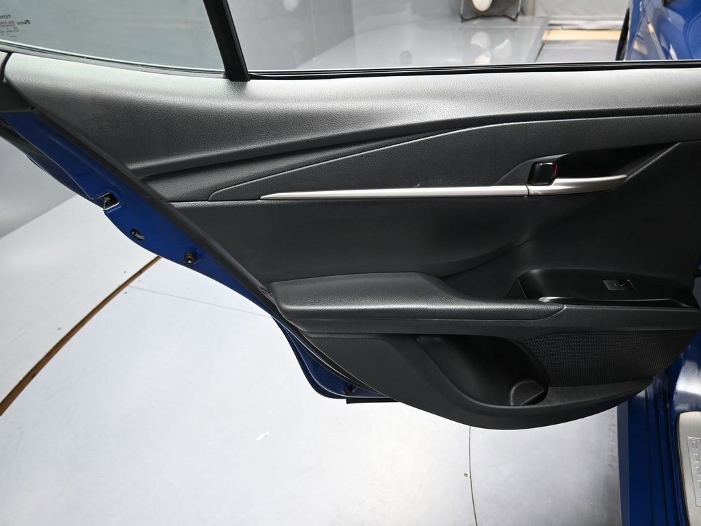 Used 2025 Toyota Camry LE w/ Convenience Package image 35