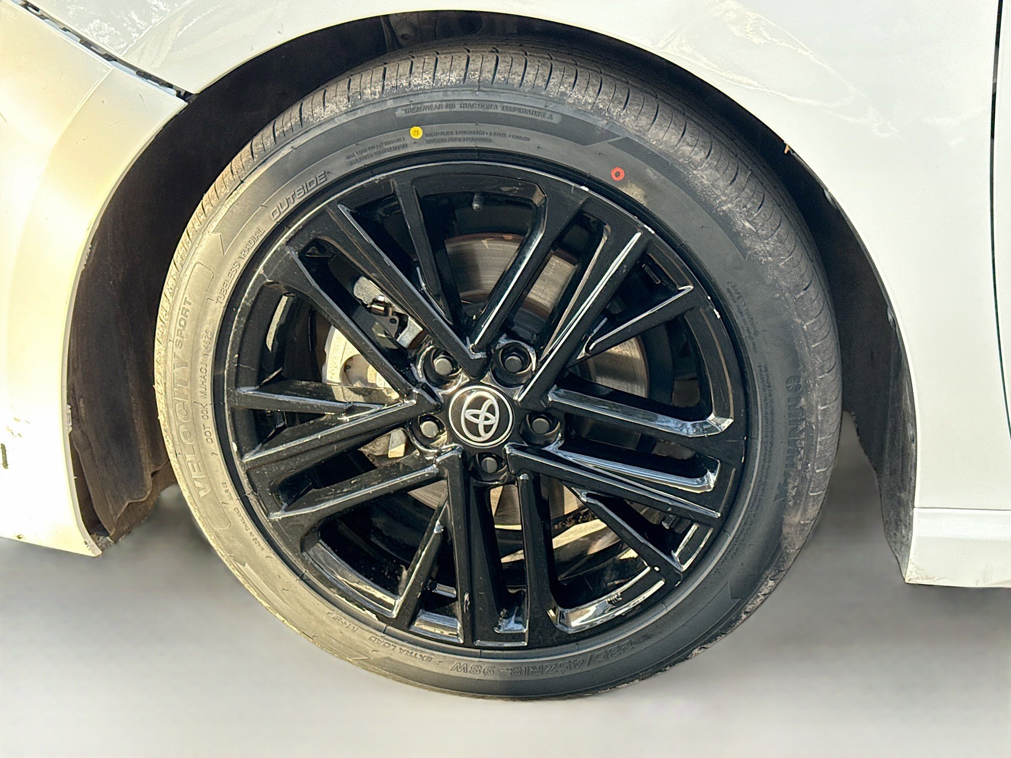 Used 2025 Toyota Camry SE w/ Multimedia Upgrade Package image 38