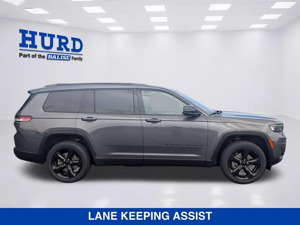 Used 2021 Jeep Grand Cherokee L Laredo AWD/4WD image 3