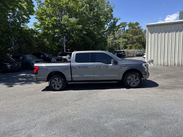 Used 2022 Ford F150 Lightning Lariat w/ Equipment Group 511A High AWD/4WD image 4