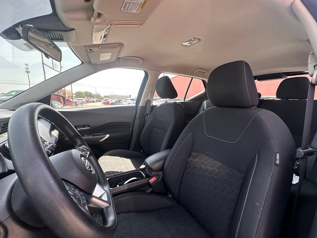 Used 2022 Nissan Kicks SV FWD image 11