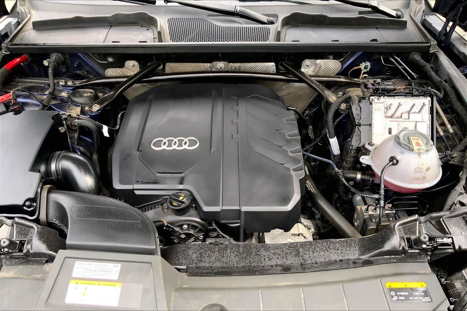 Used 2021 Audi Q5 2.0T Premium Plus w/ Premium Plus Package AWD/4WD image 32