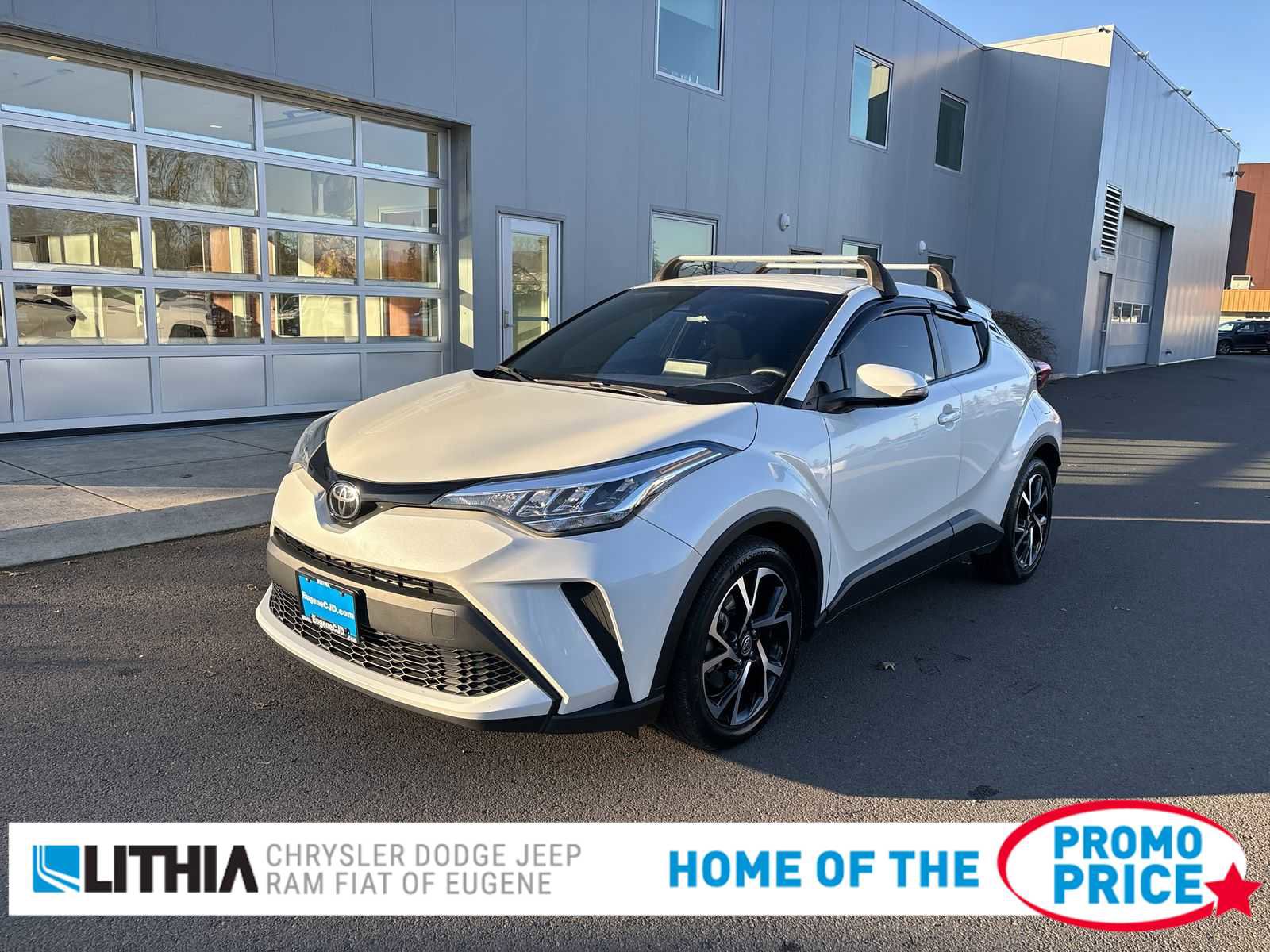 Used 2021 Toyota C-HR XLE image 1
