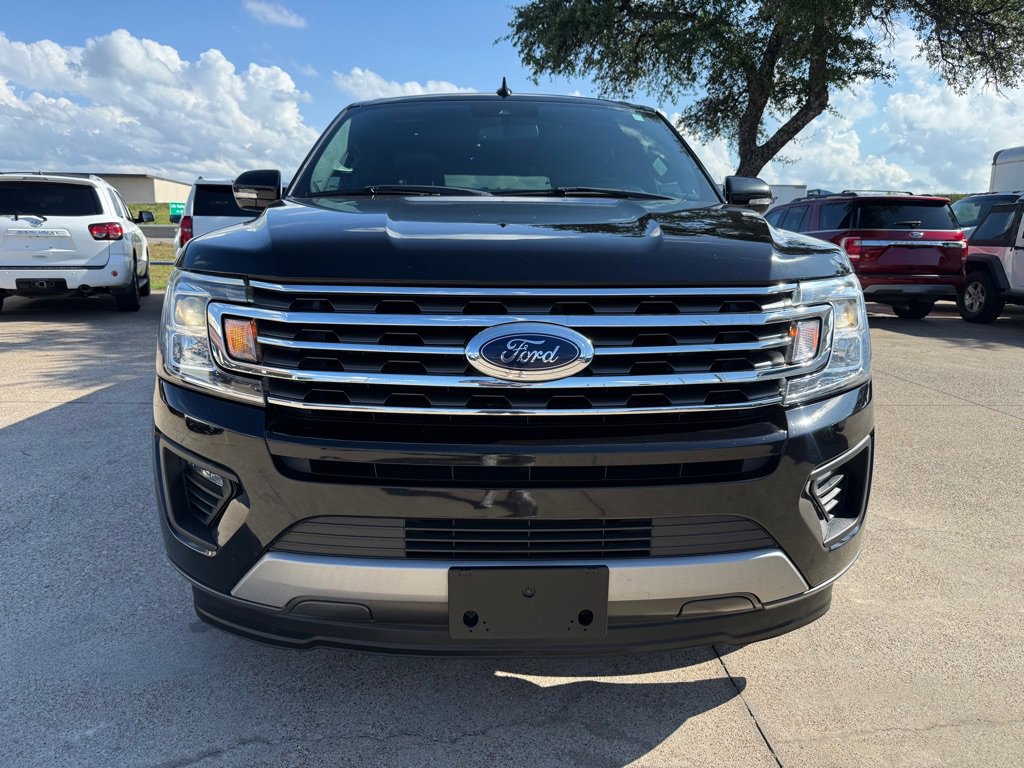 Used 2020 Ford Expedition Max XLT w/ Equipment Group 202A RWD image 2