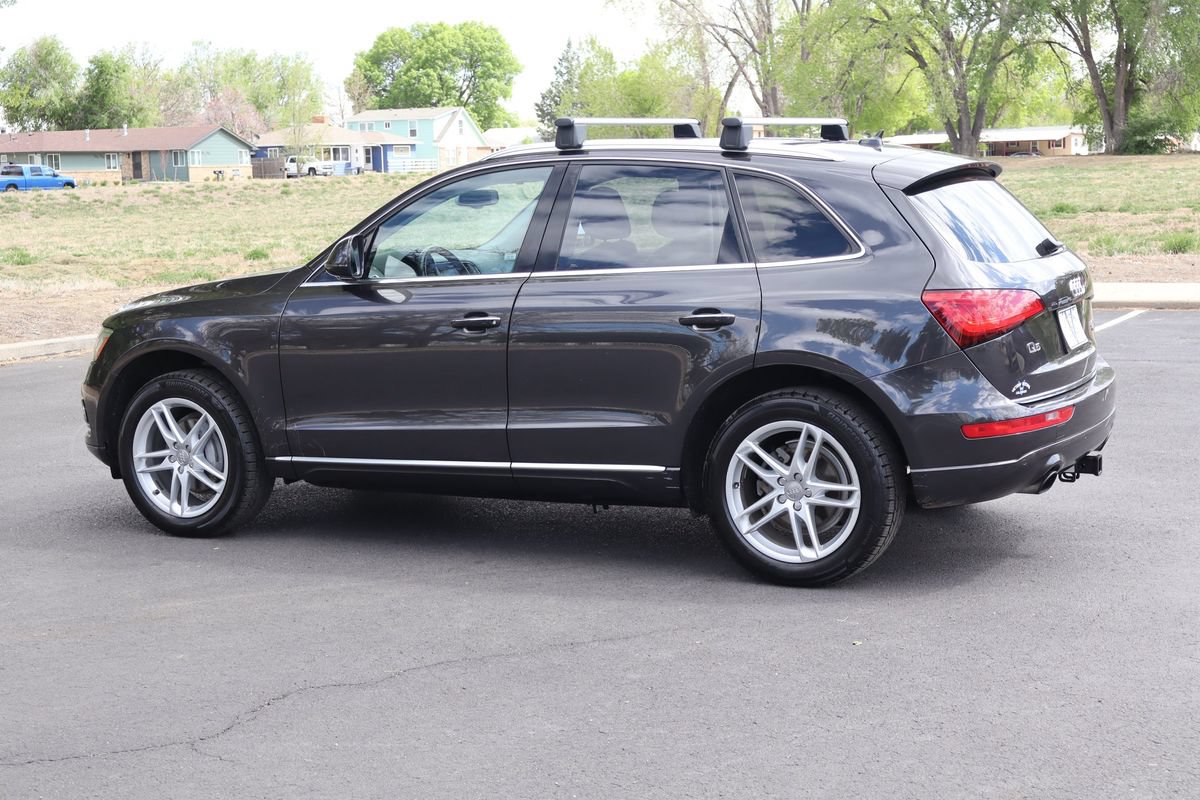 Used 2017 Audi Q5 2.0T Premium Plus w/ Technology Package AWD/4WD image 8