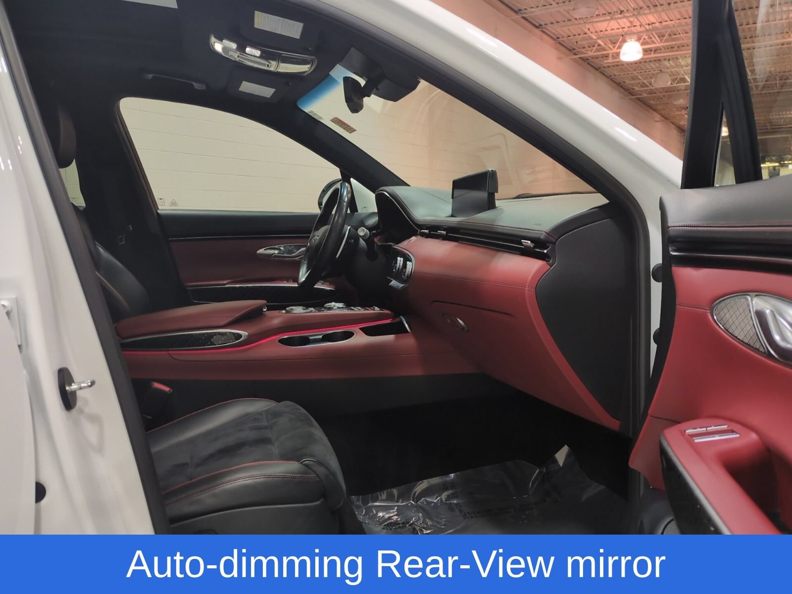 Used 2022 Genesis GV70 3.5T Sport w/ Sport Prestige Package AWD/4WD image 10