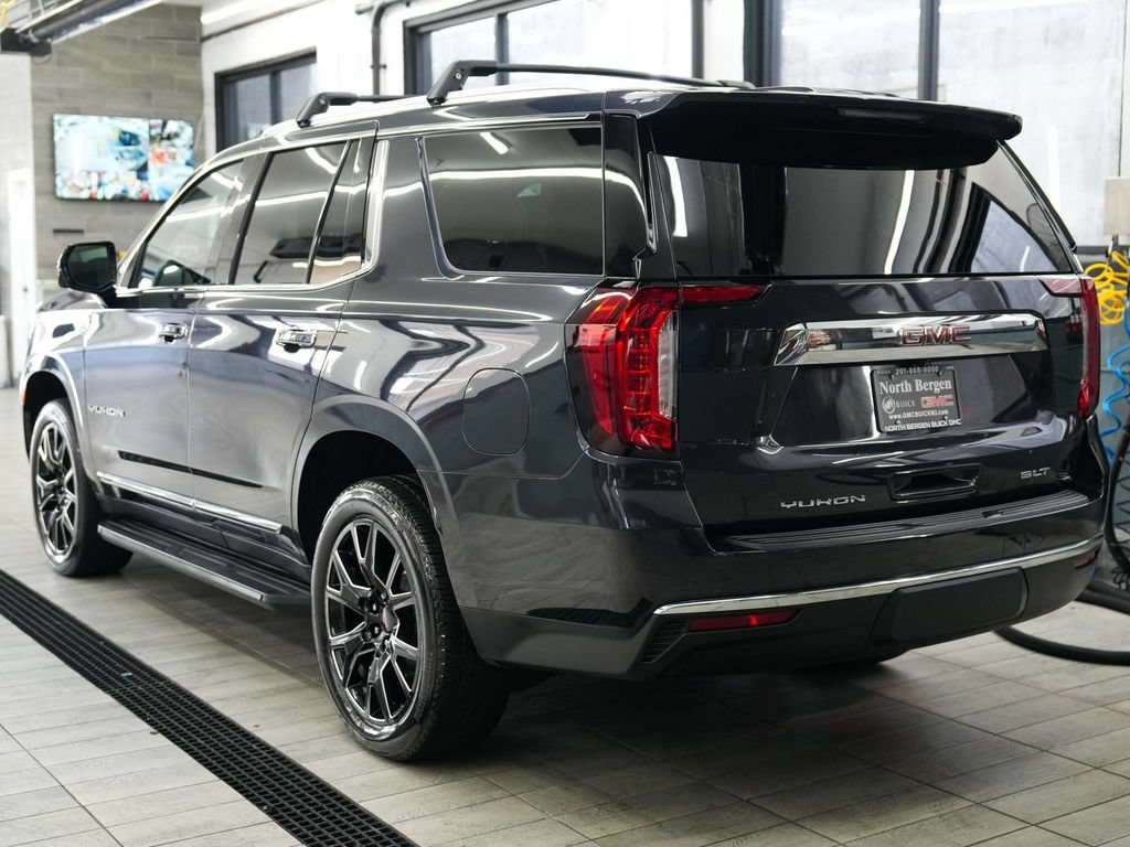 Used 2023 GMC Yukon SLT w/ SLT Premium Package AWD/4WD image 6