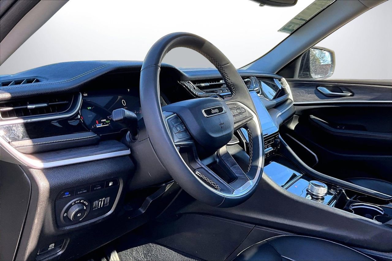 Certified 2023 Jeep Grand Cherokee 4WD 4xe image 20