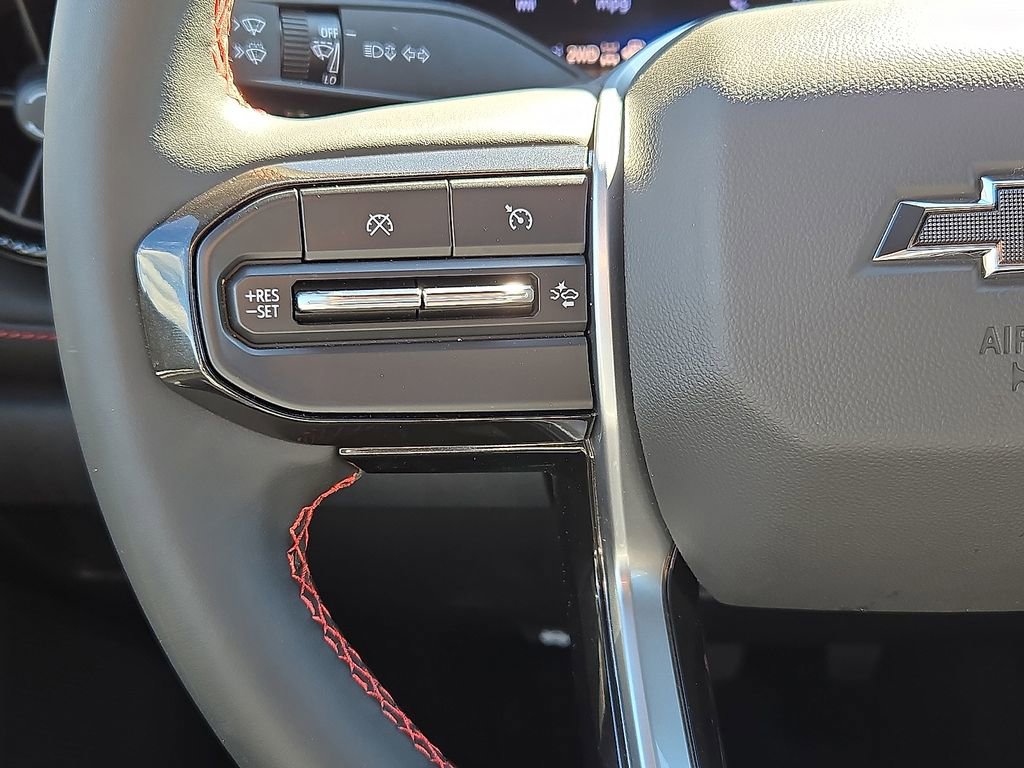 Used 2024 Chevrolet Colorado Z71 w/ Z71 Convenience Package 2 image 27