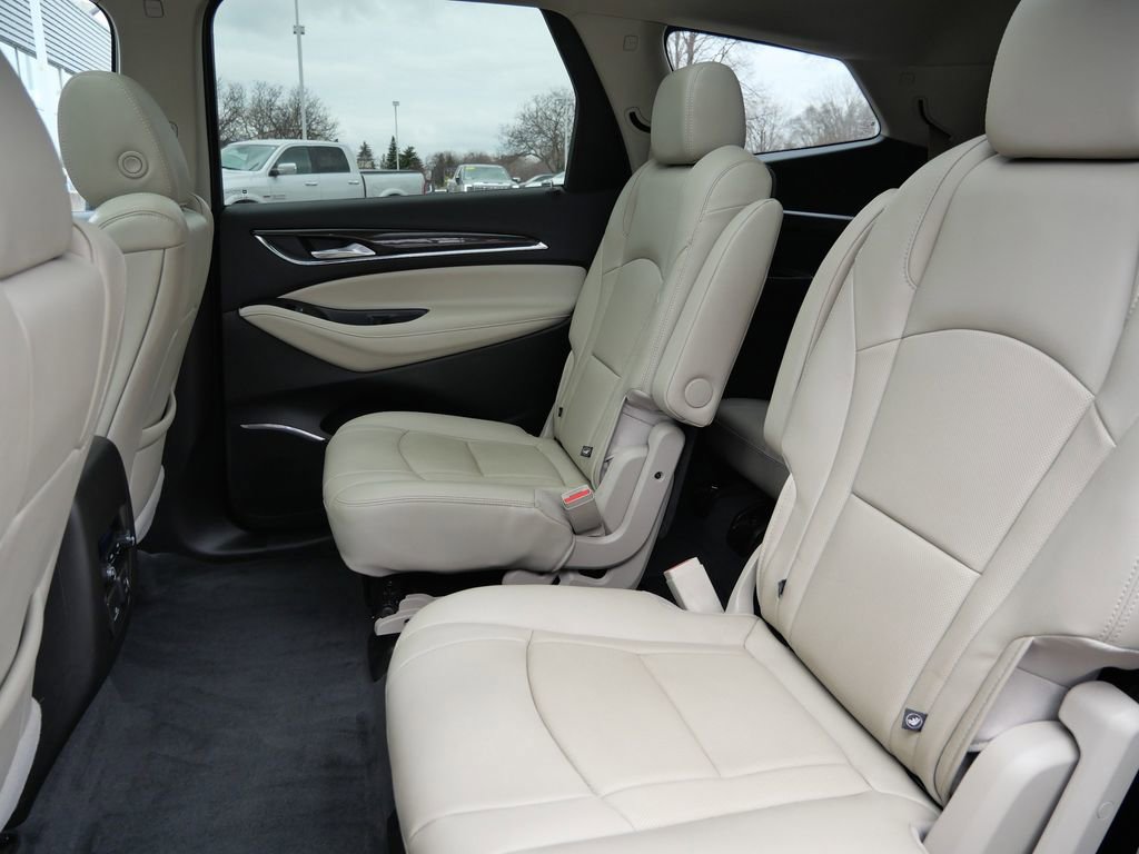 Used 2021 Buick Enclave Essence w/ Sun And Navigation Package image 28