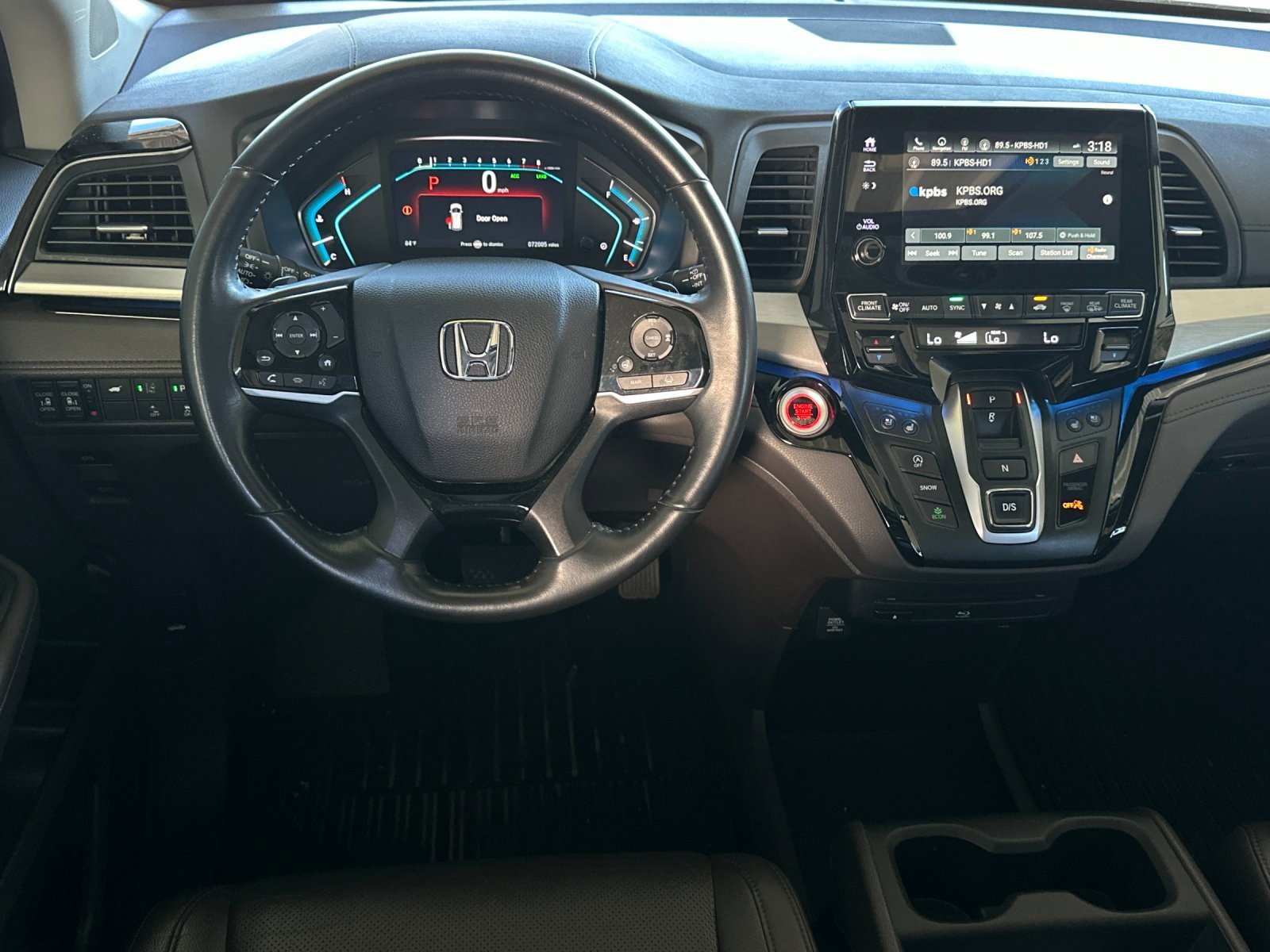 Used 2018 Honda Odyssey Elite image 13