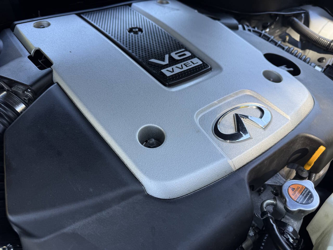 Used 2013 INFINITI G37 x Sedan w/ Premium Pkg AWD/4WD image 28