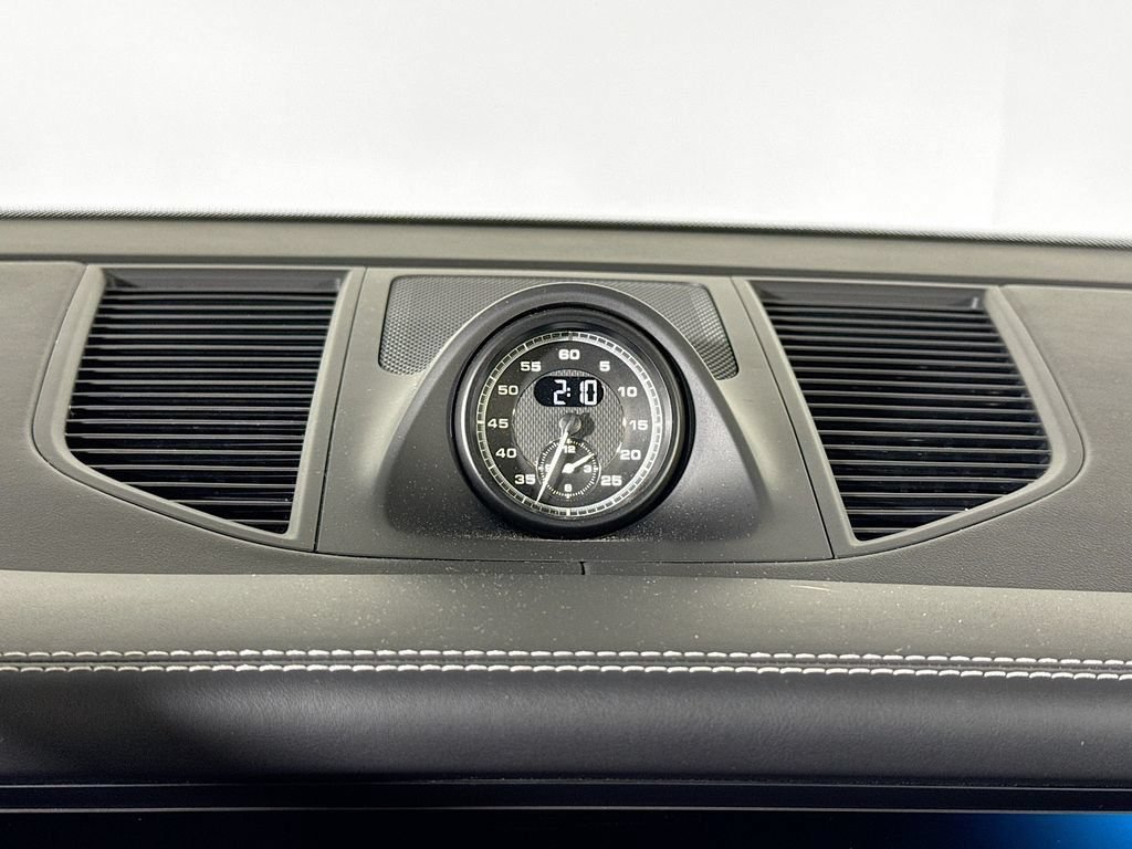 Certified 2024 Porsche Macan GTS AWD/4WD image 27