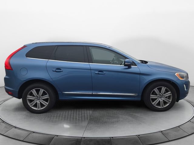 Used 2016 Volvo XC60 T6 Platinum image 6