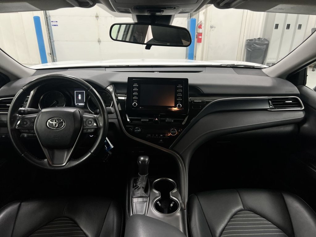 Used 2024 Toyota Camry SE FWD image 10