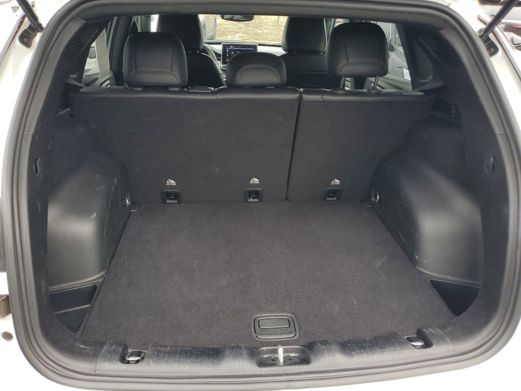 Used 2023 Jeep Compass Latitude image 26