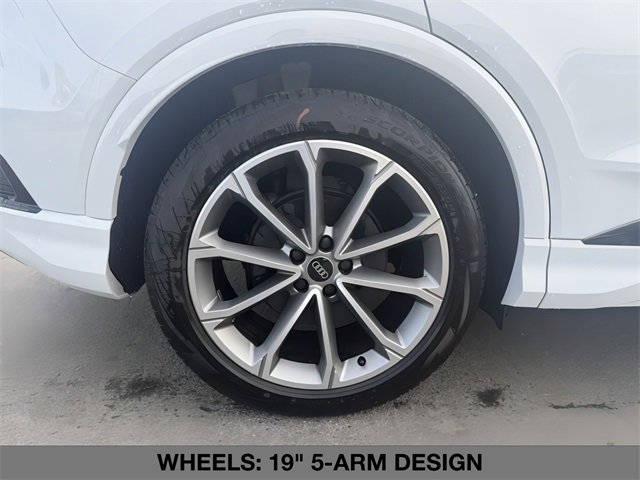 New 2026 Audi Q4 e-tron Premium image 10