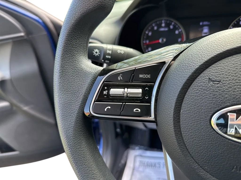 Used 2019 Kia Forte LXS FWD image 17