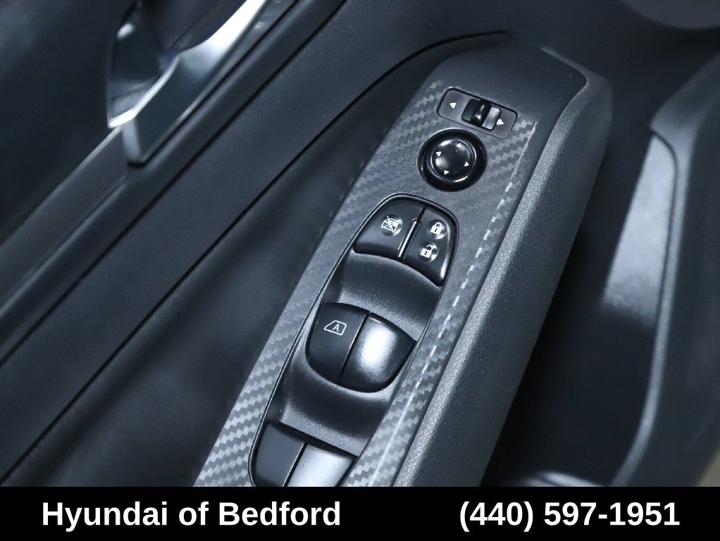 Used 2024 Nissan Altima 2.5 S FWD image 17
