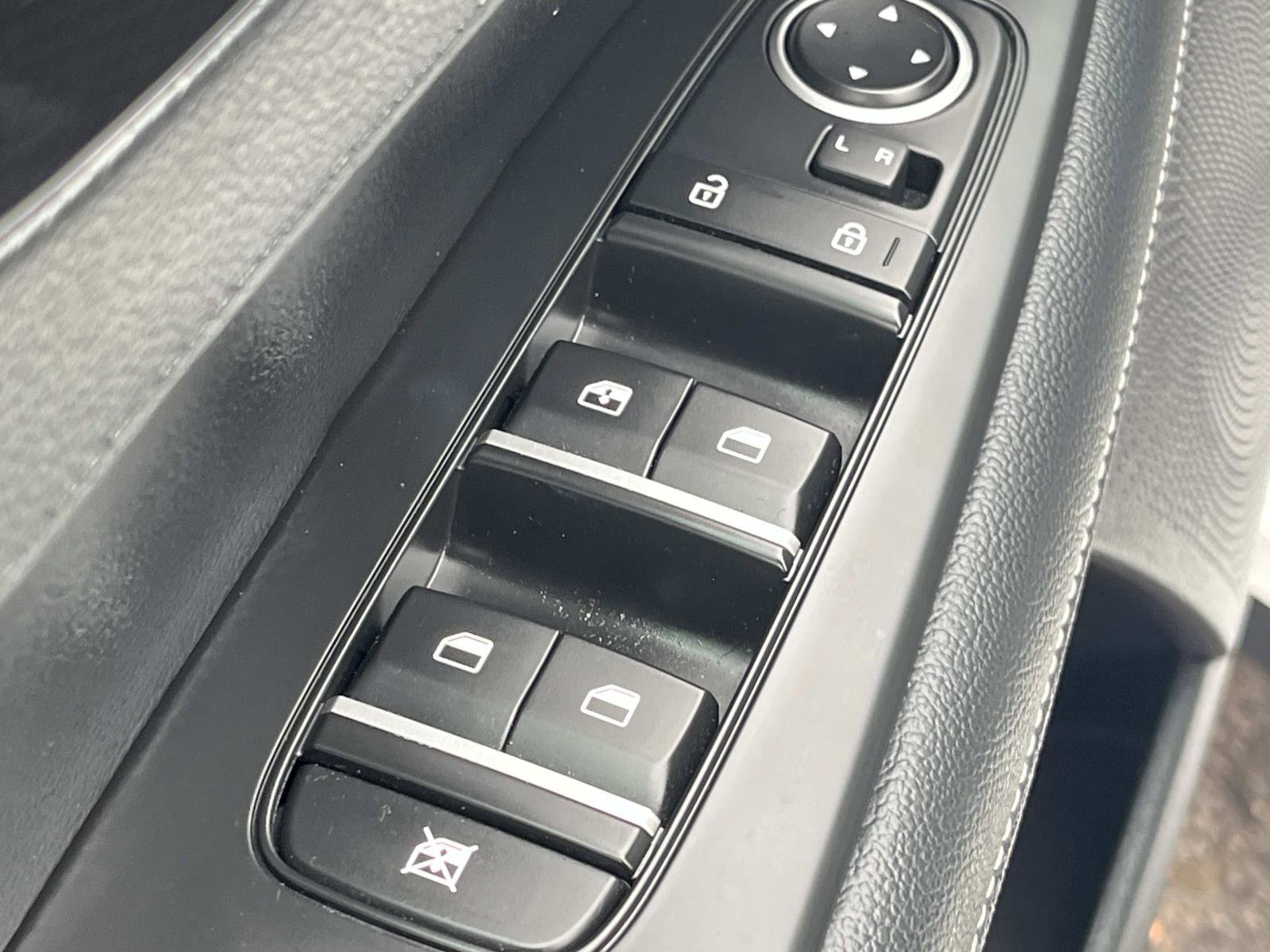 Used 2024 Kia Forte GT-Line w/ GT-Line Premium Package FWD image 28