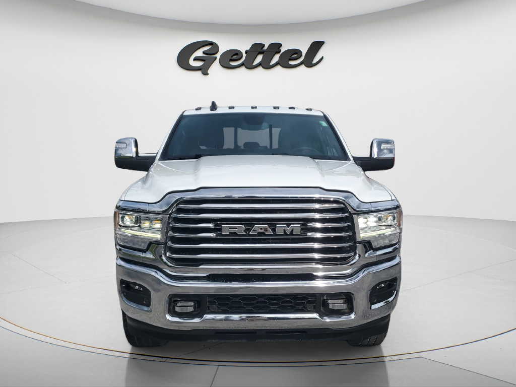 Used 2024 RAM 2500 Limited AWD/4WD image 2