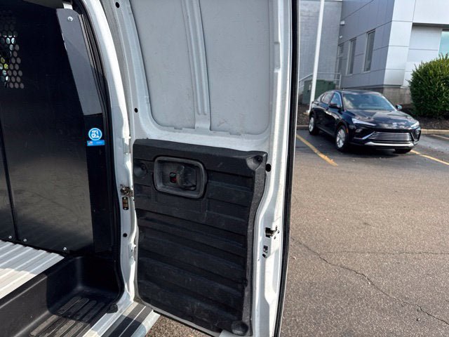 Used 2025 GMC Savana 2500 w/ Driver Convenience Package RWD image 25