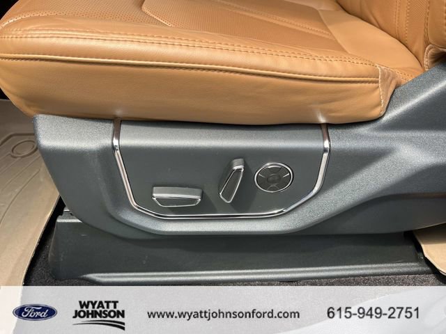 Used 2022 Ford Expedition Max Platinum RWD image 30