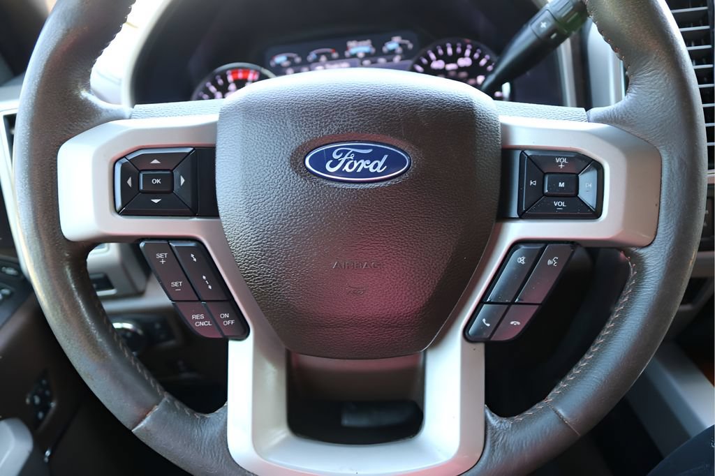 Used 2019 Ford F350 King Ranch w/ King Ranch Ultimate Package AWD/4WD image 20