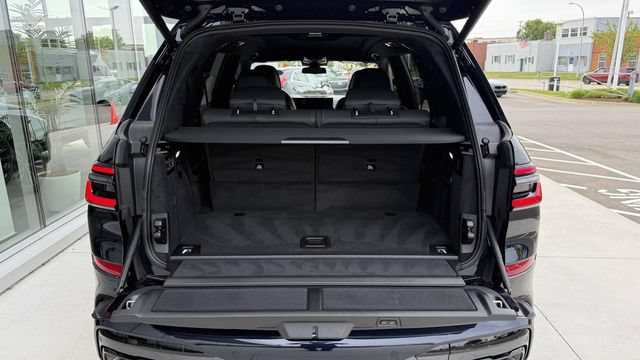 Used 2024 BMW X7 xDrive40i w/ Executive Package AWD/4WD image 63