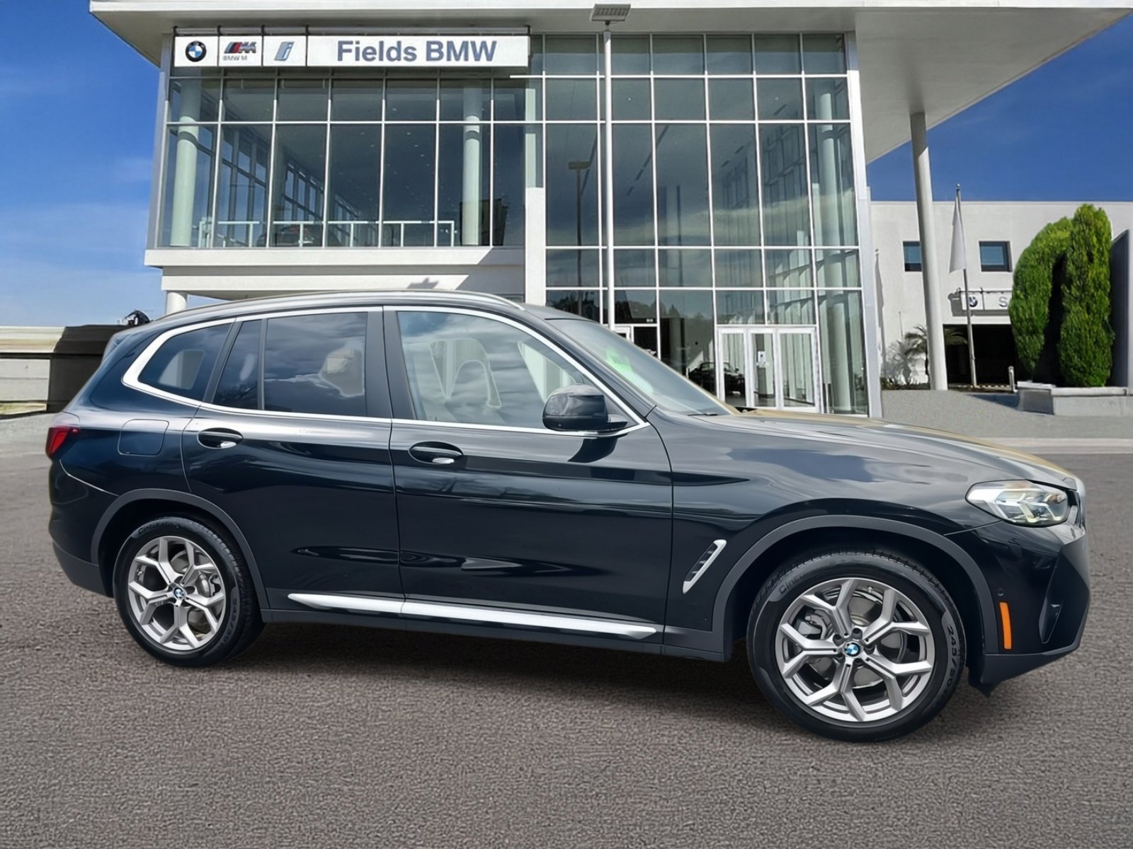 Used 2024 BMW X3 xDrive30i w/ Convenience Package w/ZPA image 1