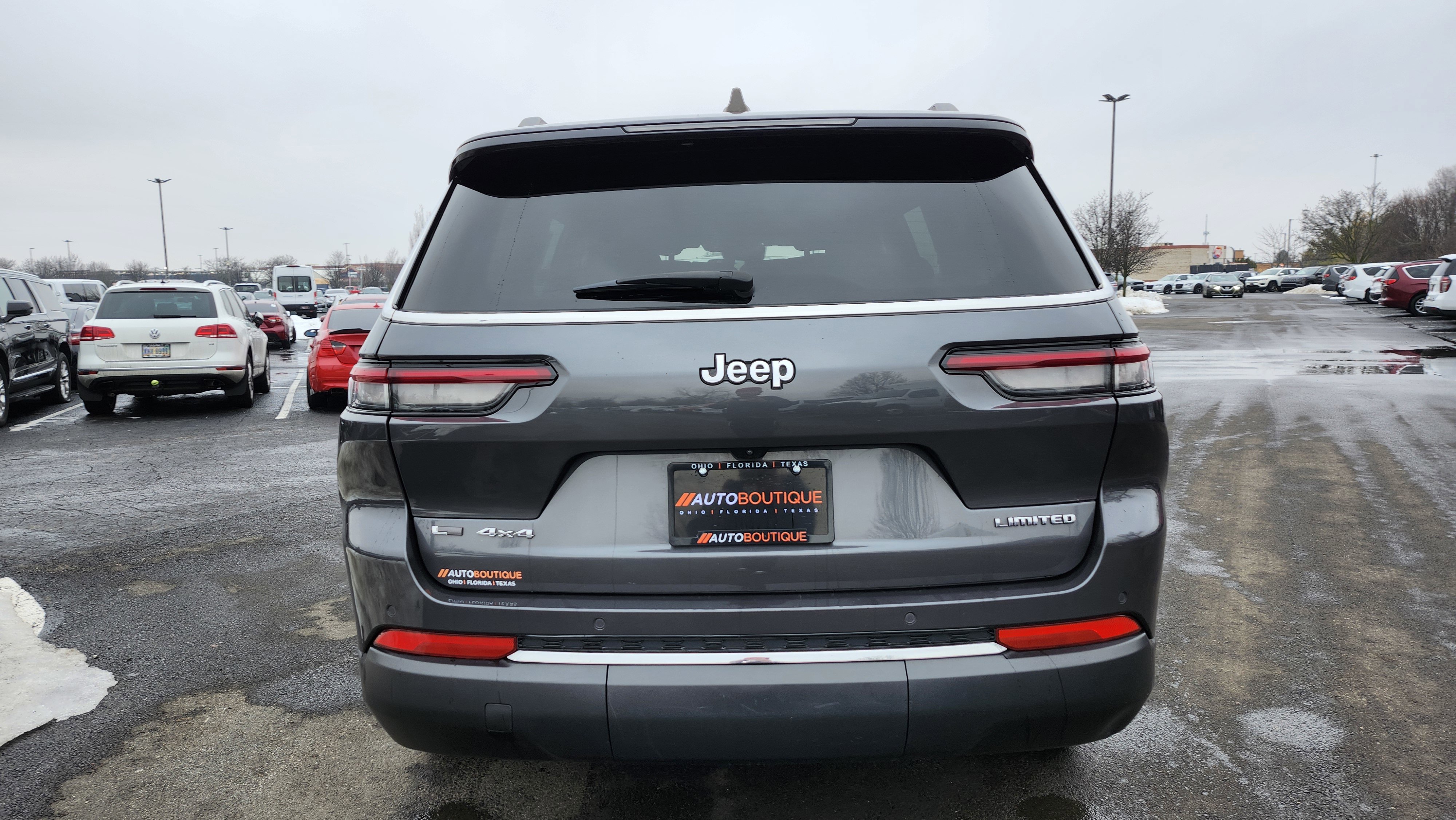 Used 2023 Jeep Grand Cherokee L Limited image 17