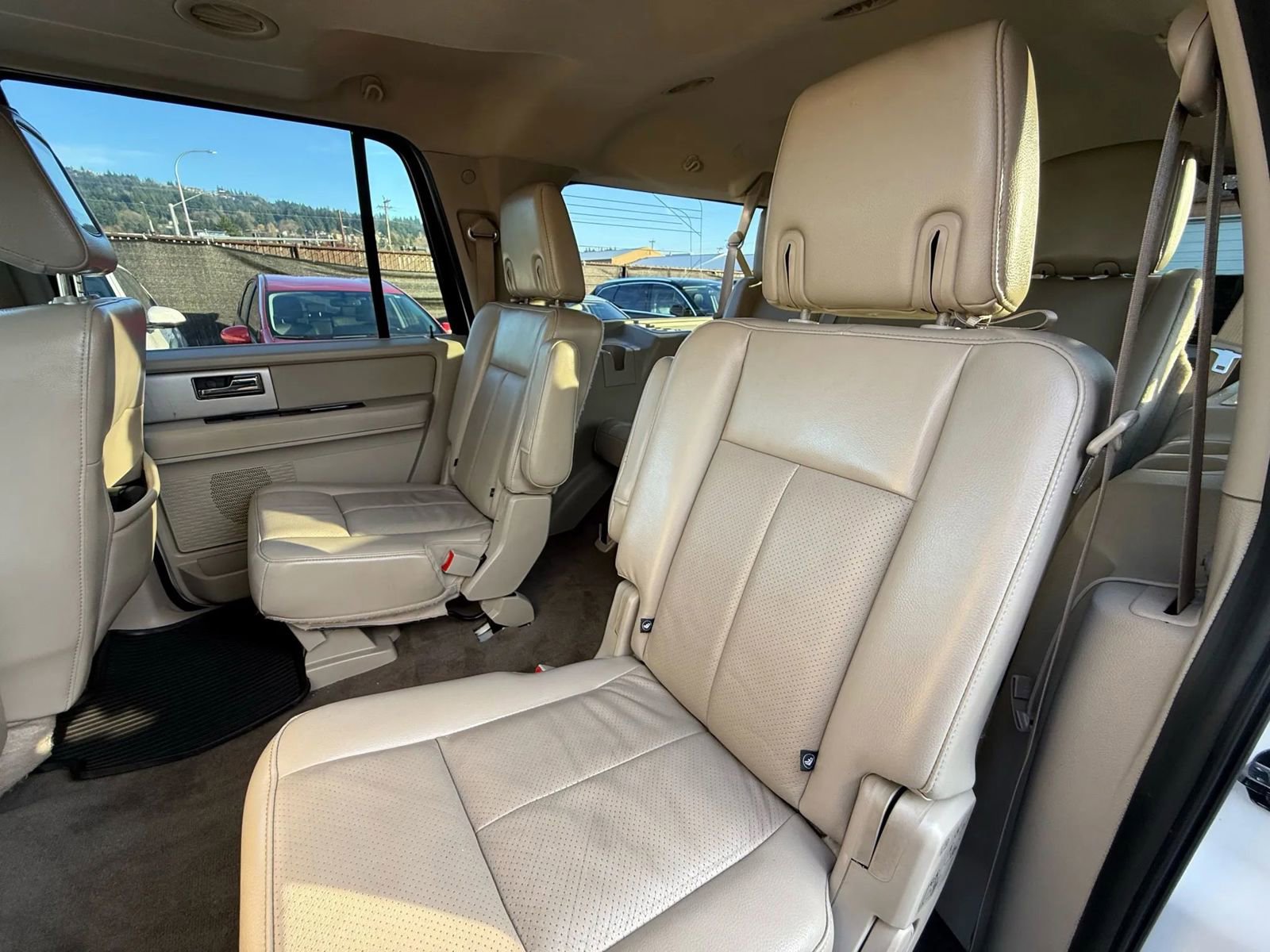 Used 2012 Ford Expedition EL Limited image 26