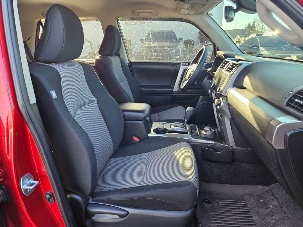 Used 2022 Toyota 4Runner SR5 image 36