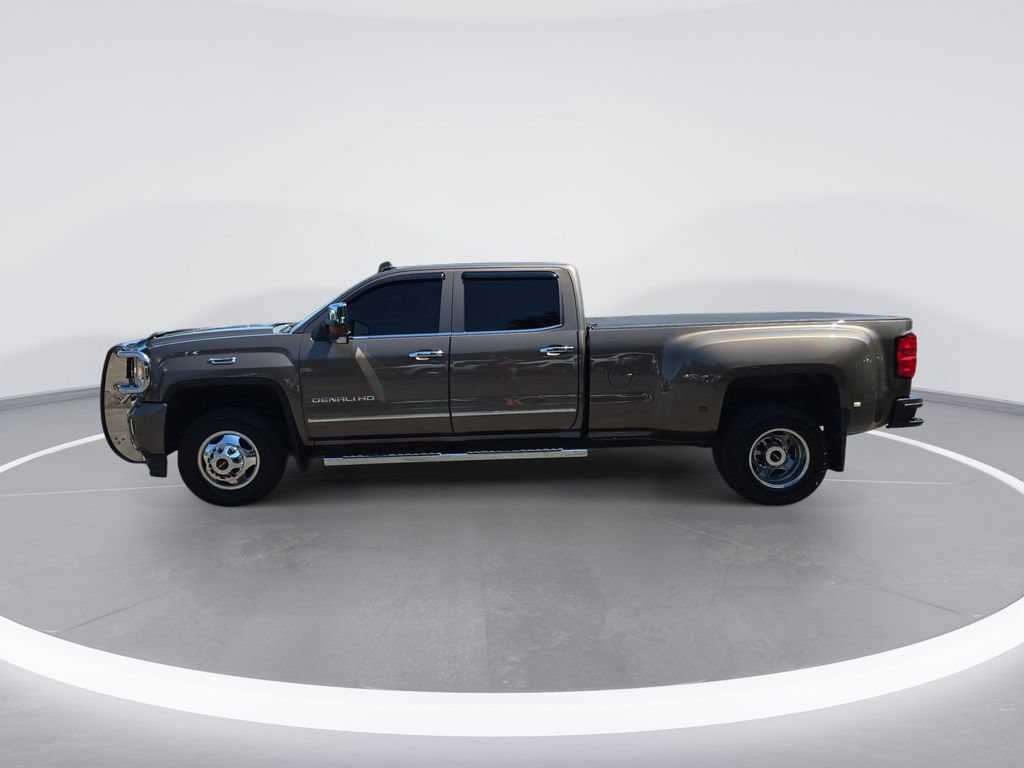 Used 2015 GMC Sierra 3500 Denali w/ Duramax Plus Package RWD image 7