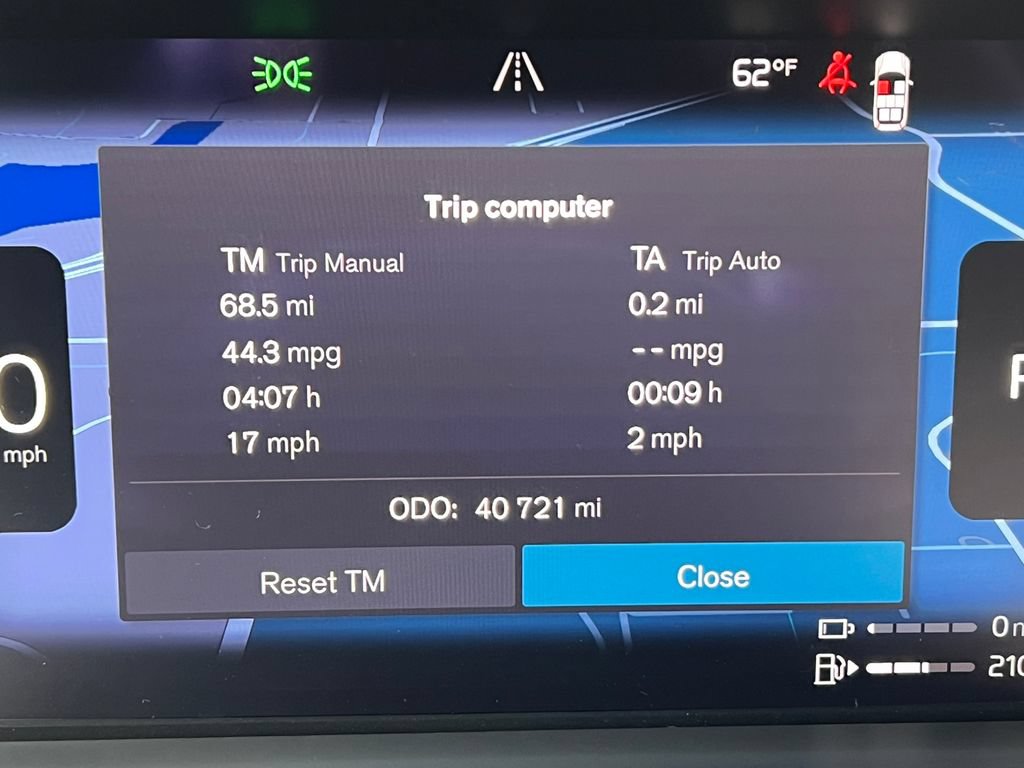Used 2023 Volvo XC90 T8 Ultimate AWD/4WD image 8