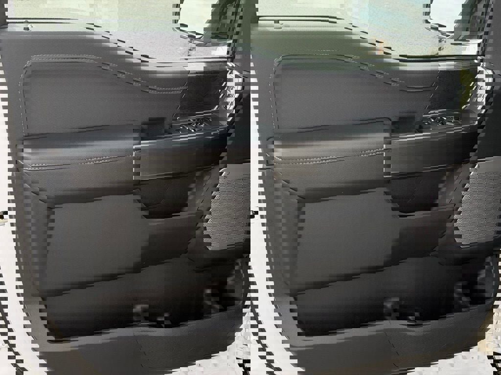 Certified 2023 Ford F150 XLT w/ Equipment Group 302A High image 29