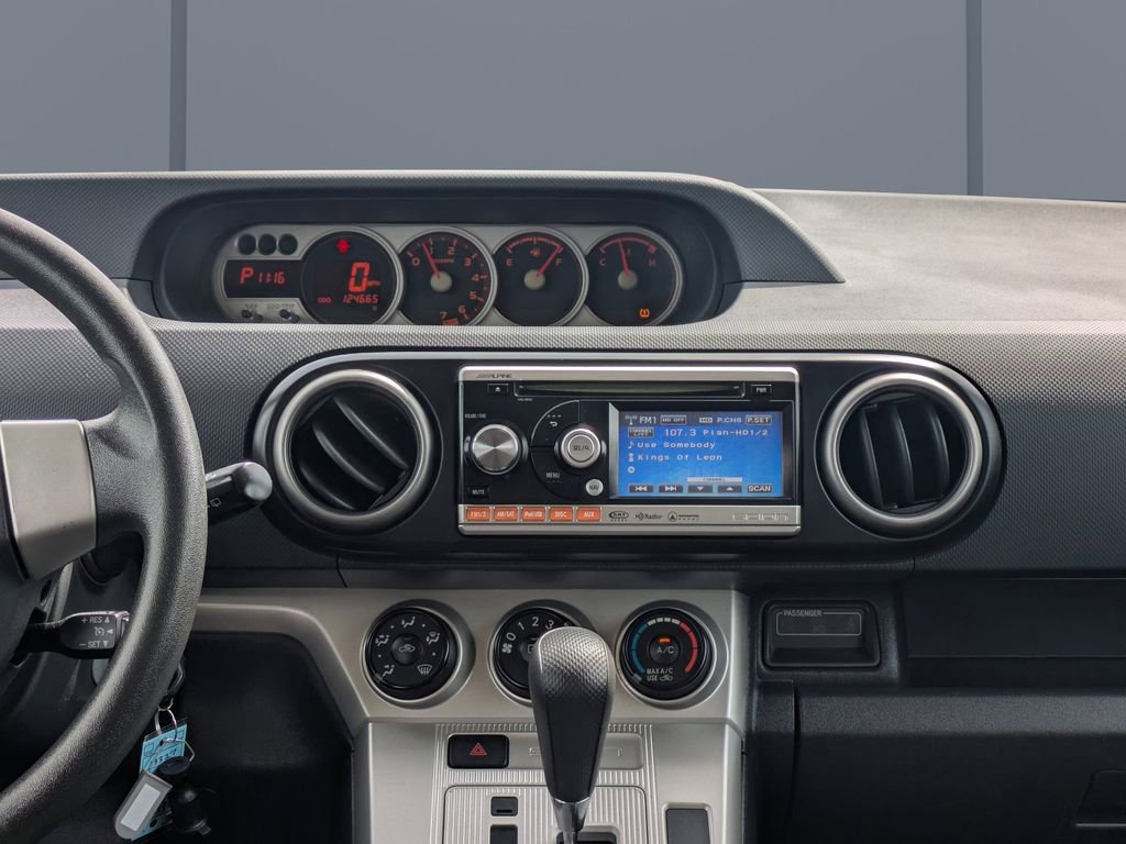 Used 2010 Scion xB image 17