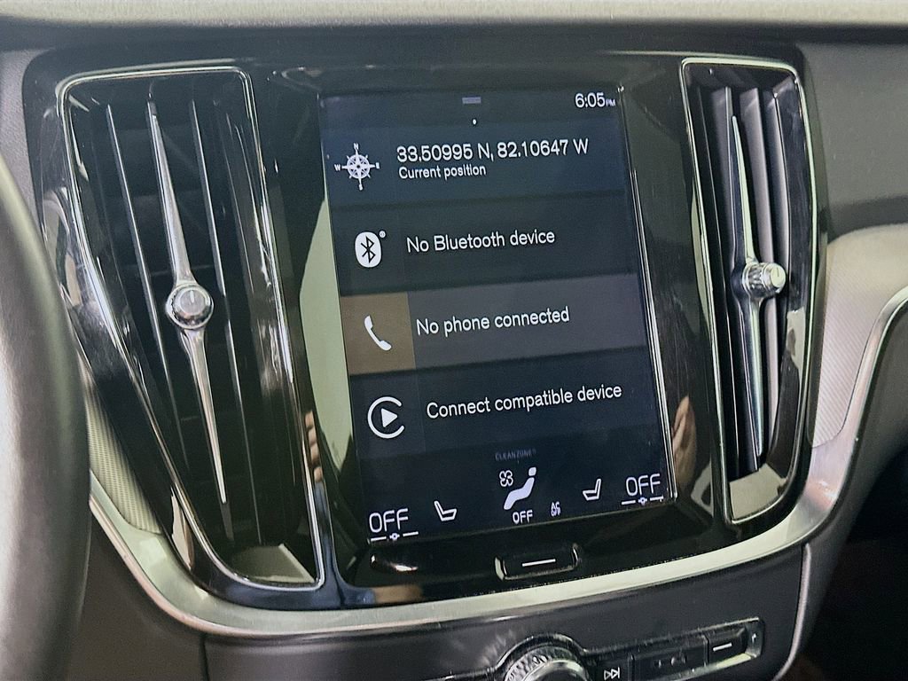 Used 2019 Volvo S60 T5 R-Design FWD image 13