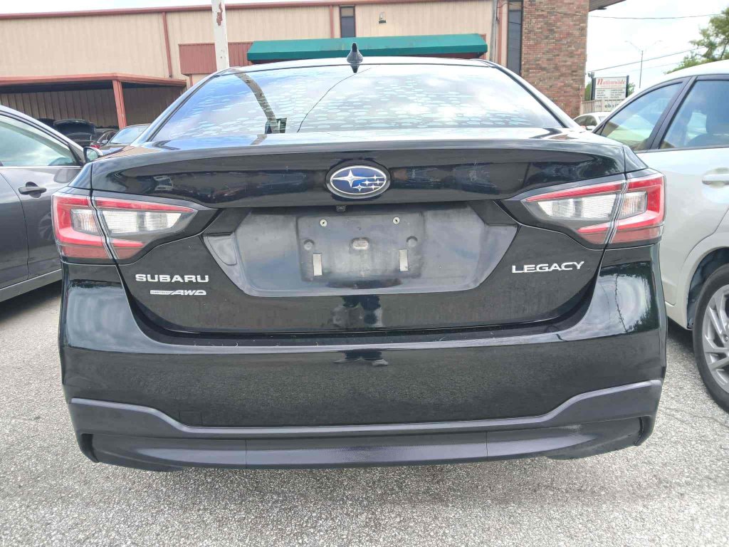 Used 2020 Subaru Legacy Premium AWD/4WD image 6