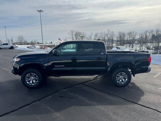 Used 2018 Toyota Tacoma SR5 image 6