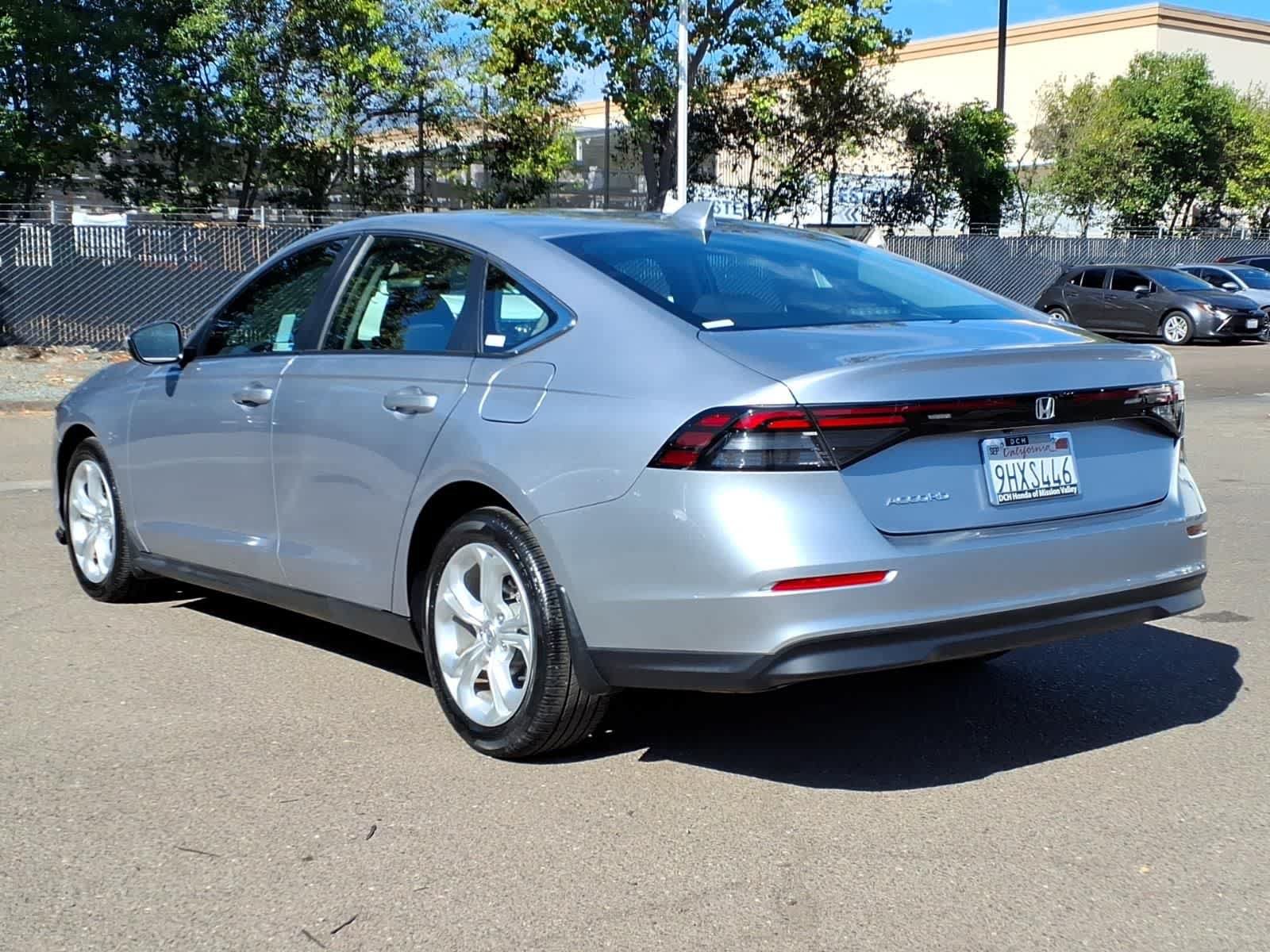 Used 2023 Honda Accord LX image 7