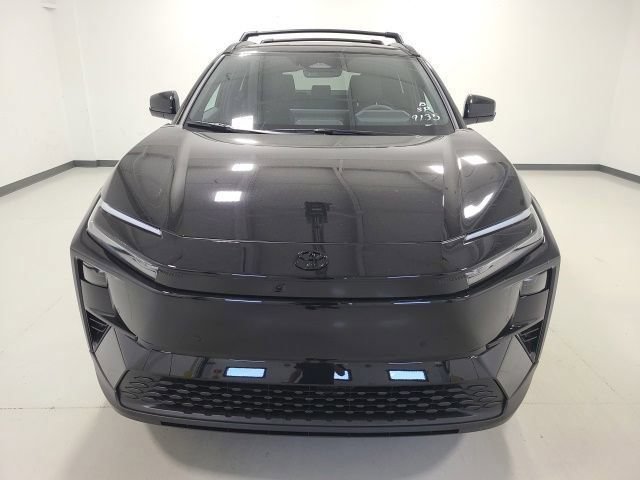 New 2026 Toyota C-HR AWD/4WD image 2