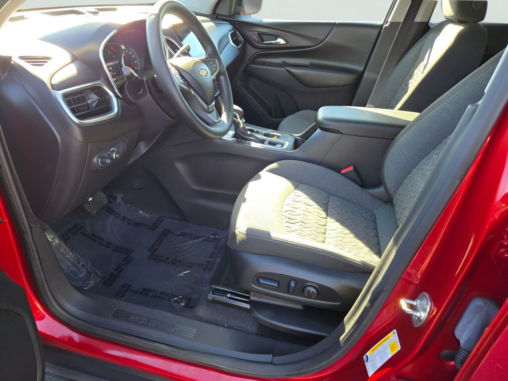 Certified 2024 Chevrolet Equinox LT FWD image 27