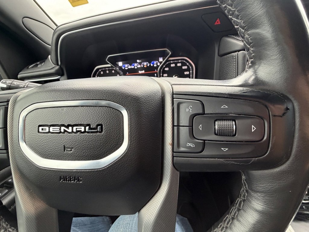 Used 2021 GMC Yukon Denali w/ Denali Ultimate Package image 22