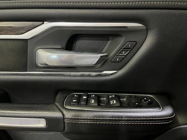 Used 2020 RAM 1500 Laramie AWD/4WD image 13