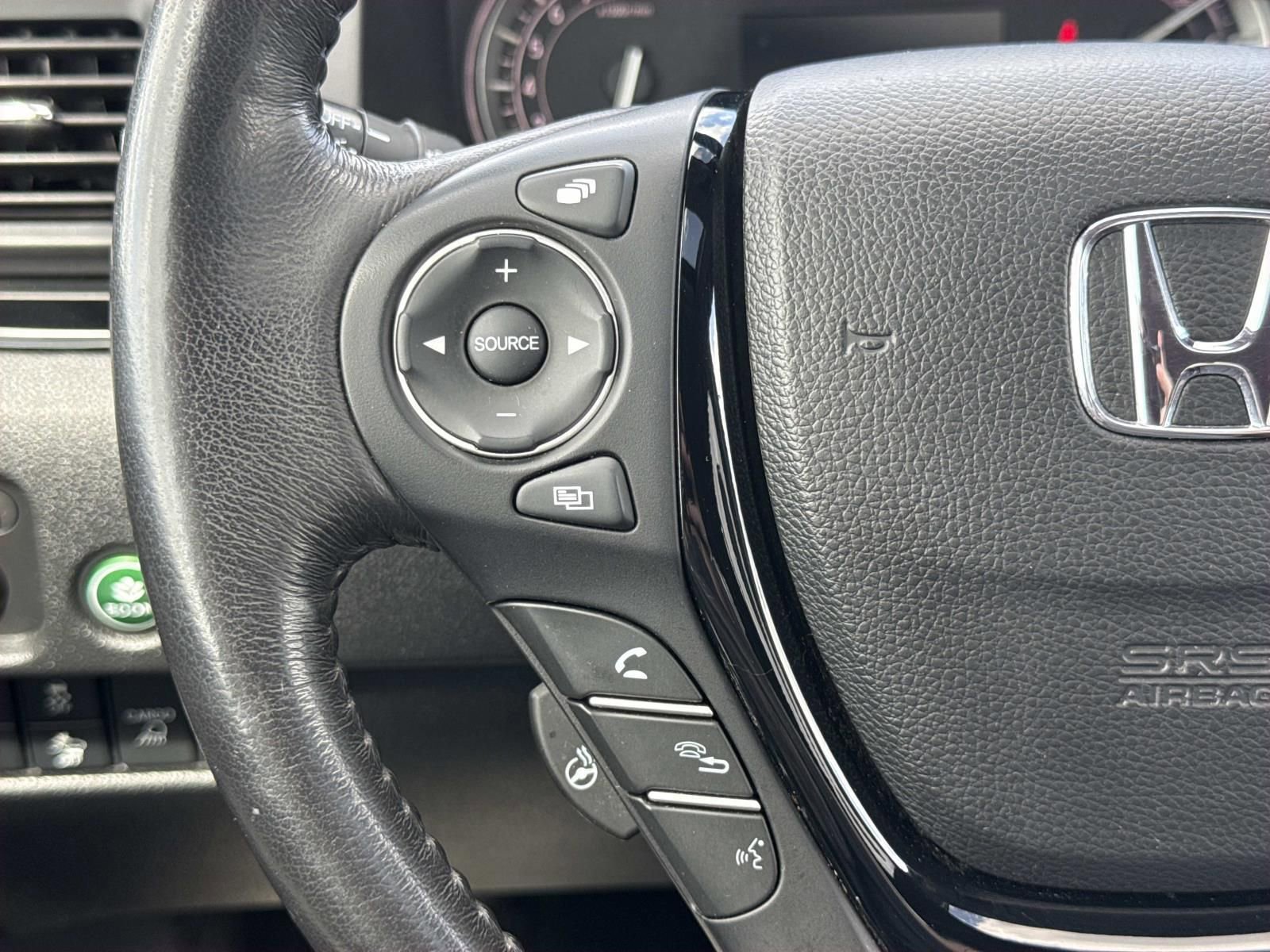 Used 2018 Honda Ridgeline RTL-E image 16