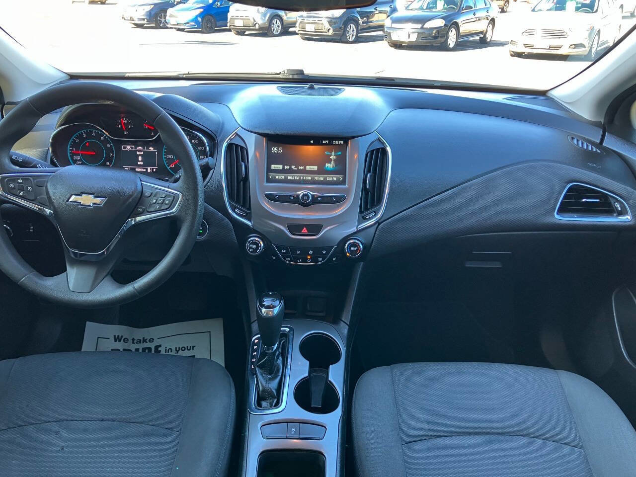 Used 2017 Chevrolet Cruze LT w/ Convenience Package FWD image 17