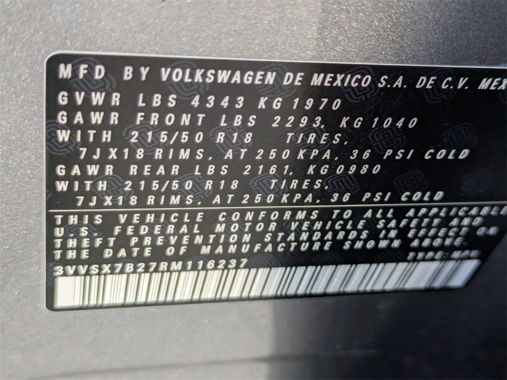 Used 2024 Volkswagen Taos SE image 35