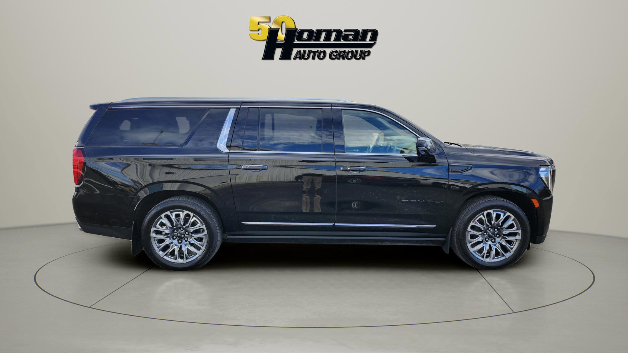 Used 2024 GMC Yukon XL Denali Ultimate w/ LPO, Floor Liner Package image 6